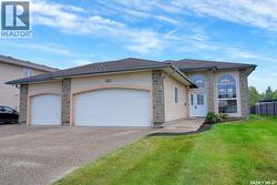 21 Woods CRESCENT  Edenwold Rm No.158, SK S4L 1C4