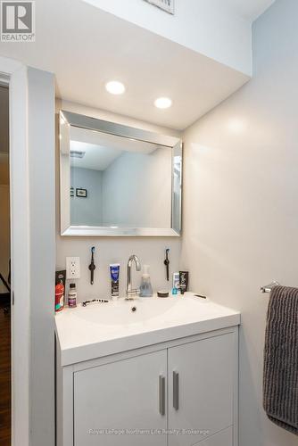 764 O'Brien Street, North Bay (Central), ON - Indoor Photo Showing Bathroom