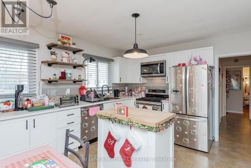 764 O'Brien Street, North Bay (Central), ON - Indoor Photo Showing Kitchen