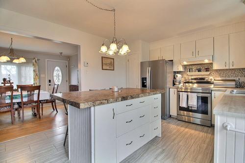 Cuisine - 2125 Rue St-Denis, Drummondville, QC - Indoor Photo Showing Kitchen