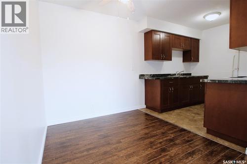 4188 Castle Road, Regina, SK - Indoor Photo Showing Kitchen