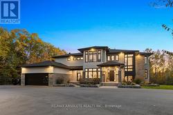 131 CHERRYHILL DRIVE  Ottawa, ON K0A 1L0