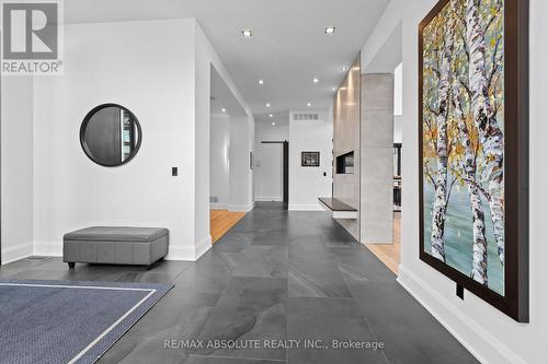 An easy flow to this home - 131 Cherryhill Drive, Ottawa, ON - Indoor Photo Showing Other Room