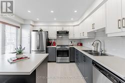 3 - 700 NEIGHBOURHOOD CIRCLE  Mississauga, ON L5B 0A6