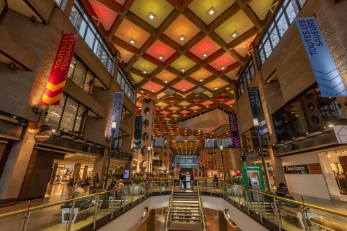 À proximité - 308-1625 Rue Clark, Montréal (Ville-Marie), QC - Indoor