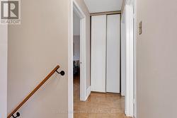 Second floor, with large closets - 