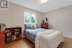 Second floor, second bedroom - 