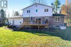 New 2021 back deck off kitchen dinnette - 