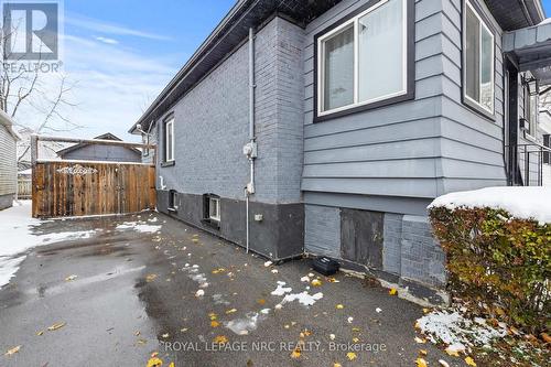 111 Morton Street, Thorold (Allanburg/Thorold South), ON - Outdoor With Exterior