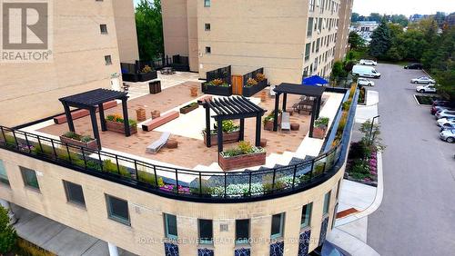 805 - 326 MAJOR MACKENZIE DRIVE E  Richmond Hill, ON L4C 8T4