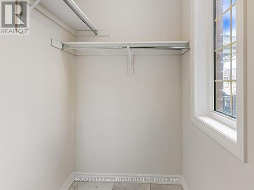 63 Fenn Crescent, New Tecumseth, ON - Indoor With Storage