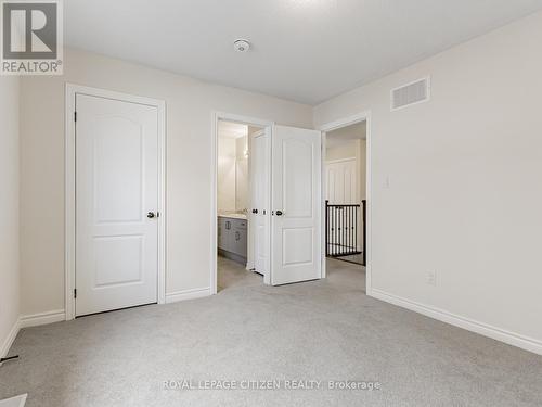 63 Fenn Crescent, New Tecumseth, ON - Indoor Photo Showing Other Room