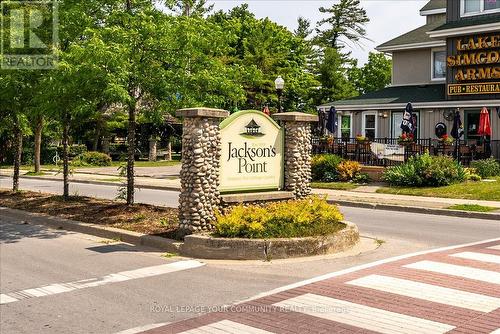 217 - 21028 Dalton Road, Georgina, ON - Outdoor