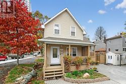 309 ELMGROVE AVENUE  Ottawa, ON K1Z 6V2