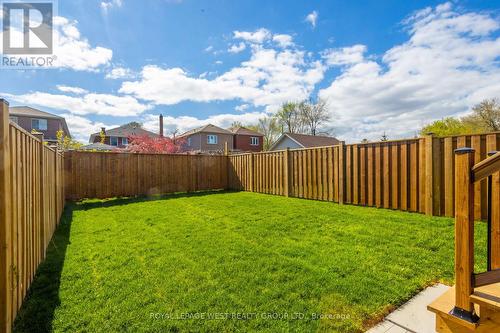 266A Kennedy Road, Toronto, ON - Outdoor