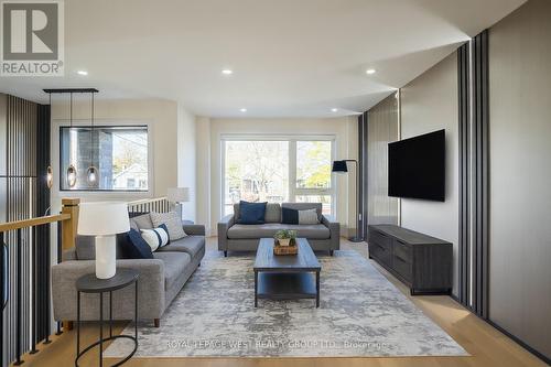 266A Kennedy Road, Toronto, ON - Indoor Photo Showing Living Room