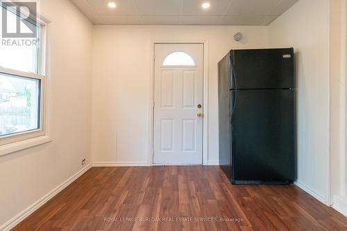 49 Province Street S, Hamilton, ON - Indoor Photo Showing Other Room