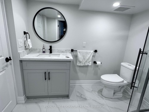 Lower-55 Munson Crescent, Toronto, ON - Indoor Photo Showing Bathroom