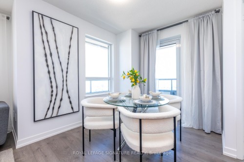2201-1410 Dupont Street, Toronto, ON - Indoor Photo Showing Dining Room