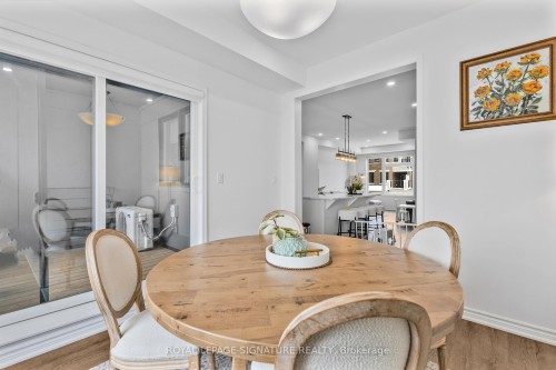 158 Keppel Circle, Brampton, ON - Indoor Photo Showing Dining Room