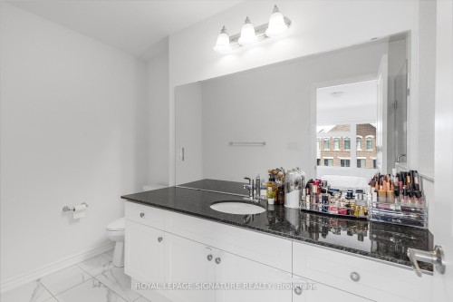 158 Keppel Circle, Brampton, ON - Indoor Photo Showing Bathroom