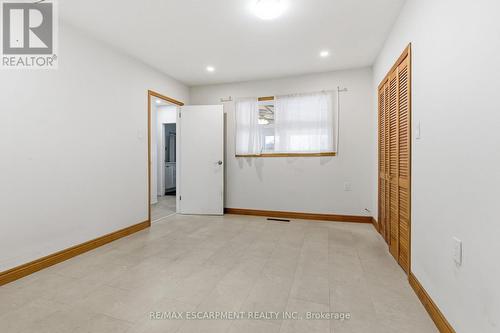 797 Highway 6, Haldimand, ON - Indoor Photo Showing Other Room