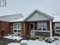4 - 226 VANSICKLE ROAD  St. Catharines (Rykert/Vansickle), ON L2S 2S7