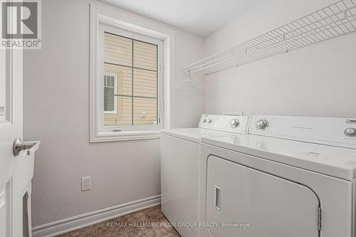 116 Sunshine Crescent, Ottawa, ON - Indoor Photo Showing Laundry Room