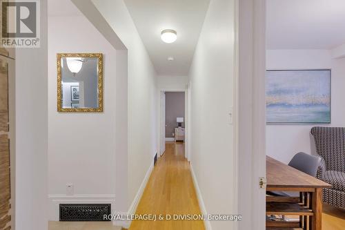 27 Paramount Court, Toronto, ON - Indoor Photo Showing Other Room