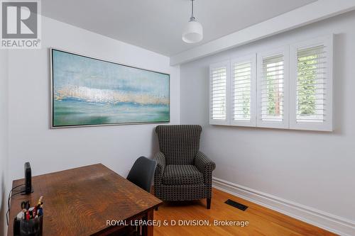 27 Paramount Court, Toronto, ON - Indoor