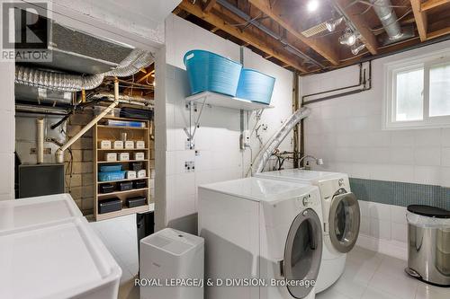 27 Paramount Court, Toronto, ON - Indoor Photo Showing Laundry Room