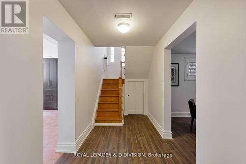 27 Paramount Court, Toronto, ON - Indoor Photo Showing Other Room