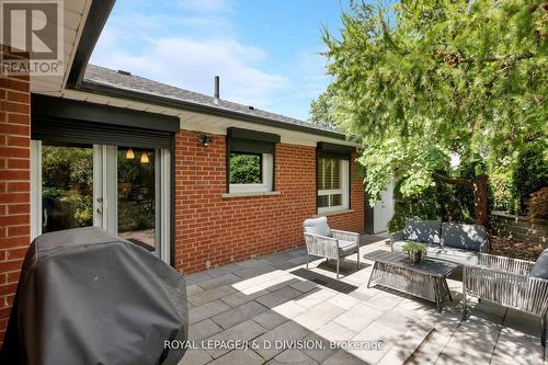 27 Paramount Court, Toronto, ON - Outdoor With Exterior