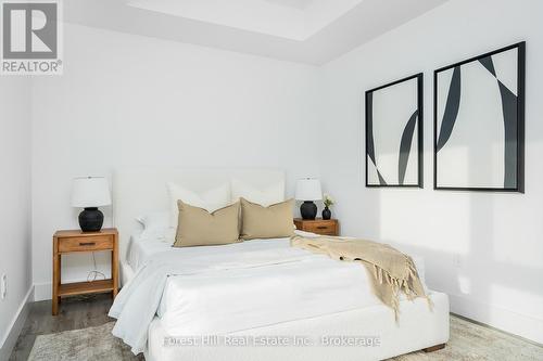 518 - 4 Kimberly Lane, Collingwood, ON - Indoor Photo Showing Bedroom