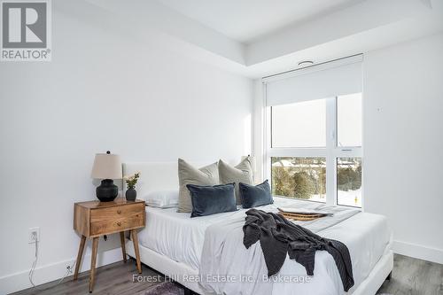 518 - 4 Kimberly Lane, Collingwood, ON - Indoor Photo Showing Bedroom
