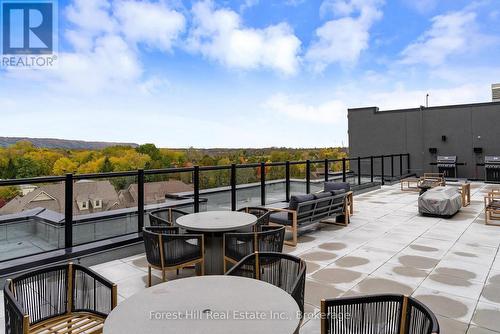 Building amenities - 518 - 4 Kimberly Lane, Collingwood, ON - Outdoor With Deck Patio Veranda