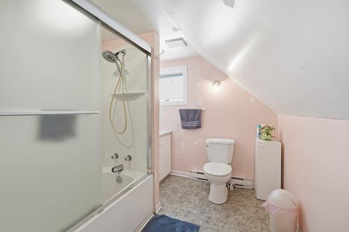 Bathroom - 131 Rue Lefebvre, Gatineau (Buckingham), QC - Indoor Photo Showing Bathroom