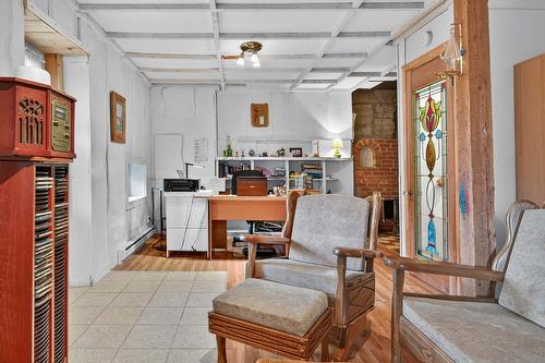 Salle familiale - 26 Rue Des Pionniers, La Macaza, QC - Indoor Photo Showing Other Room