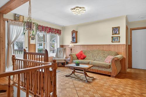 Salon - 26 Rue Des Pionniers, La Macaza, QC - Indoor Photo Showing Living Room