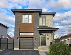 615 4e Avenue  Laval (Fabreville), QC H7R 4K2
