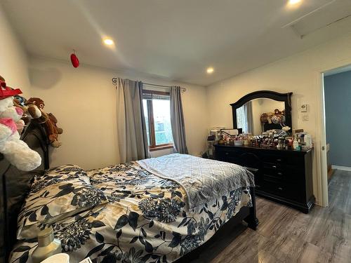 Bedroom - 524 Rue Lauzon, Laval (Sainte-Dorothée), QC - Indoor Photo Showing Bedroom