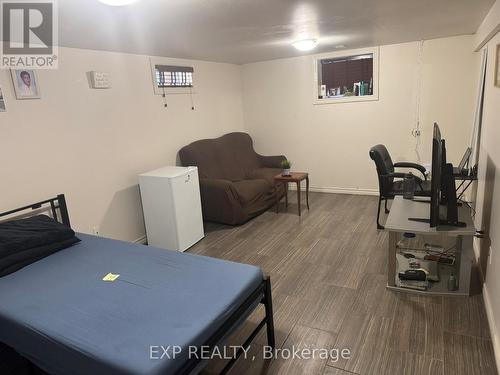 53 Madeira Drive, London East, ON - Indoor