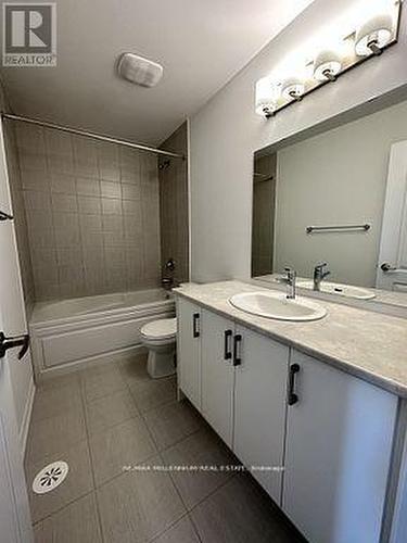 50 Sorbara Way W, Whitby, ON - Indoor Photo Showing Bathroom