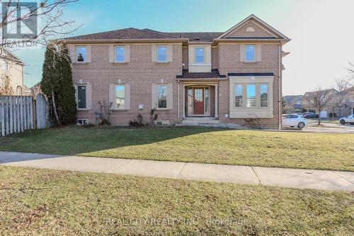 7020 Black Walnut Trail, Mississauga, ON - Outdoor