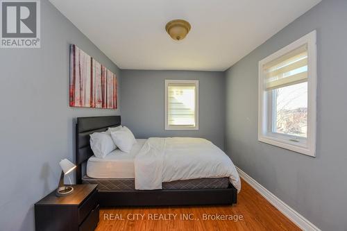 7020 Black Walnut Trail, Mississauga, ON - Indoor Photo Showing Bedroom