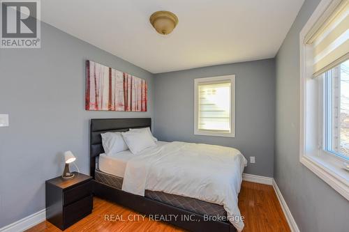 7020 Black Walnut Trail, Mississauga, ON - Indoor Photo Showing Bedroom