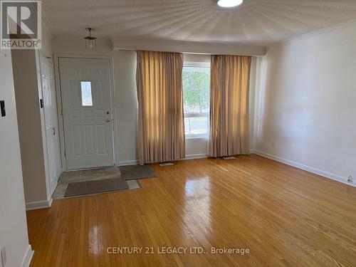 (Upper) - 18 Harper Road, Brampton, ON - Indoor Photo Showing Other Room