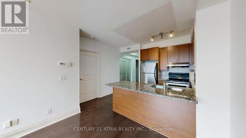 311D - 57 Upper Duke Crescent, Markham, ON - Indoor Photo Showing Kitchen