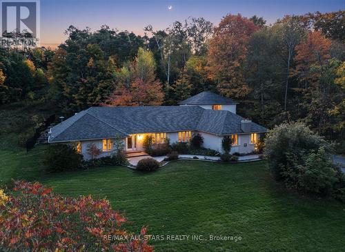 40 ALGONQUIN FOREST DRIVE  East Gwillimbury, ON L9N 0C6