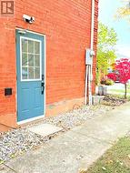 BASEMENT APARTMENT - 2537 AMBERCROFT TRAIL  Mississauga, ON L5M 4K5